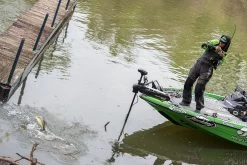 Abu Garcia Adrian Avenas Fantasista Premier / Revo AL-F LH Jig Casting Combo -Fishing Gear Store adrian avenas abu garcia fnpc70 6 revoal f hs l jig casting combo 24214.1651242875 1