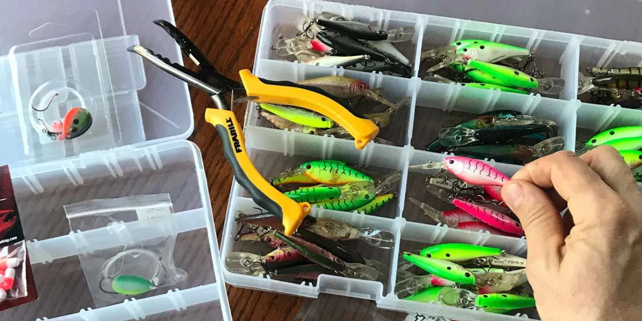 Plano Rustrictor 3700 StowAway Box - Deep 4 Plano Rustrictor 3700 StowAway Box - Deep - Image 4